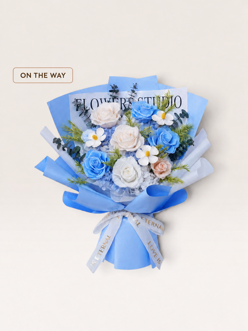 Blue Daisy Breeze - Large Preserved Flower Bouquet — ON THE WAY